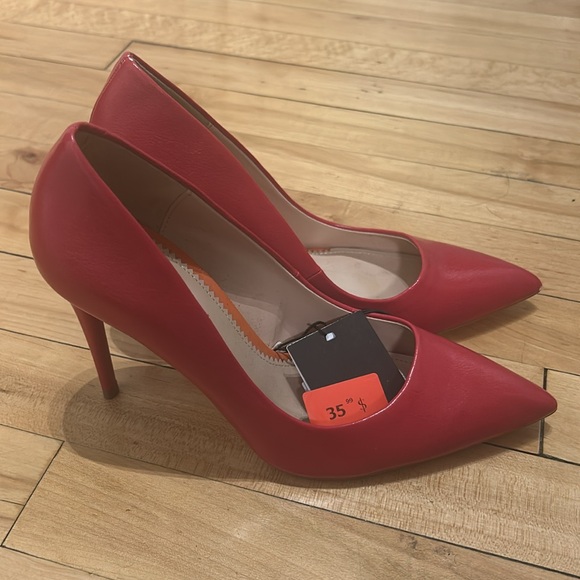 Zara « strawberry » heels - Picture 2 of 3